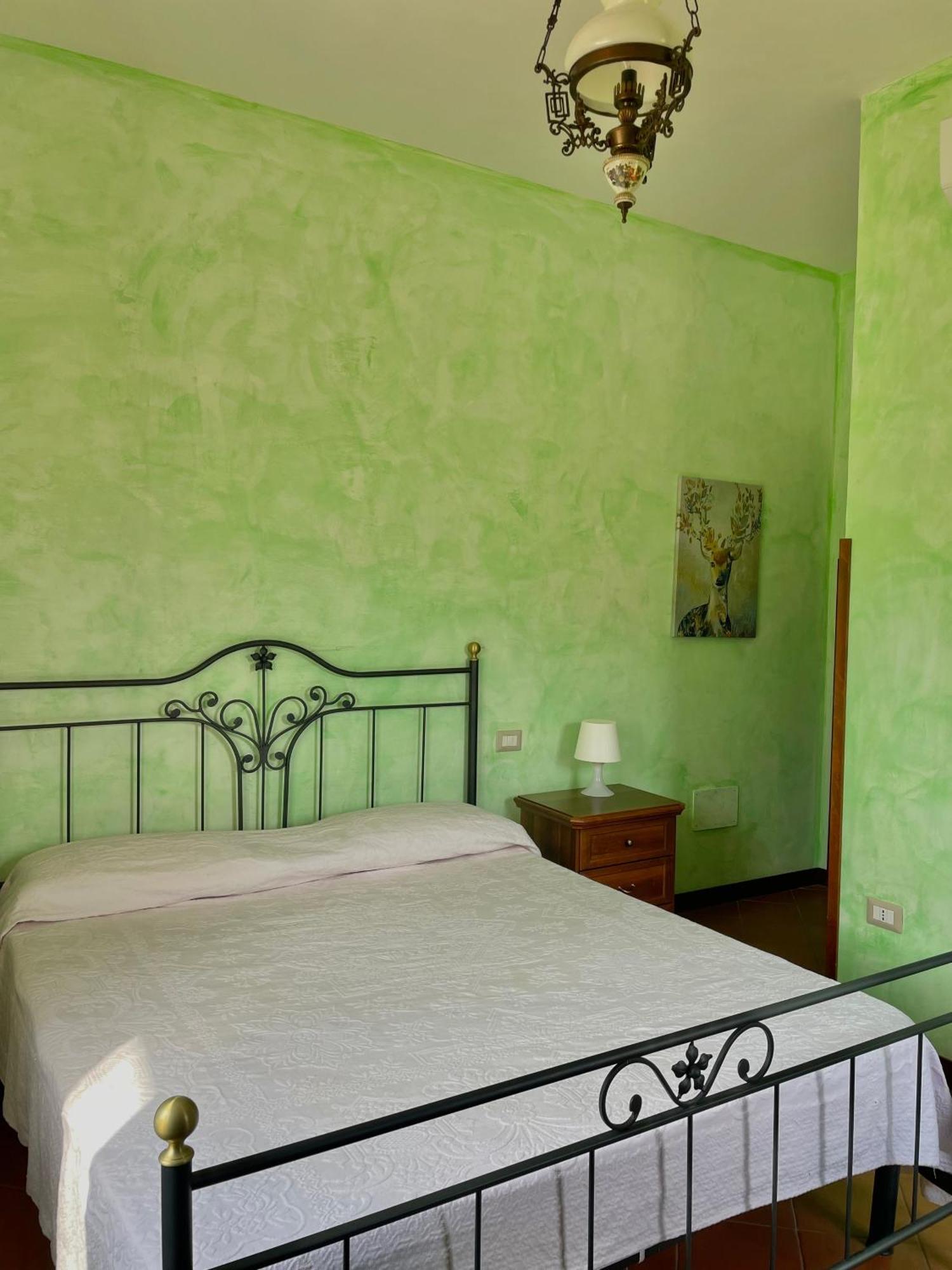 Agriturismo Piano Di Andrea Ostigliano Экстерьер фото