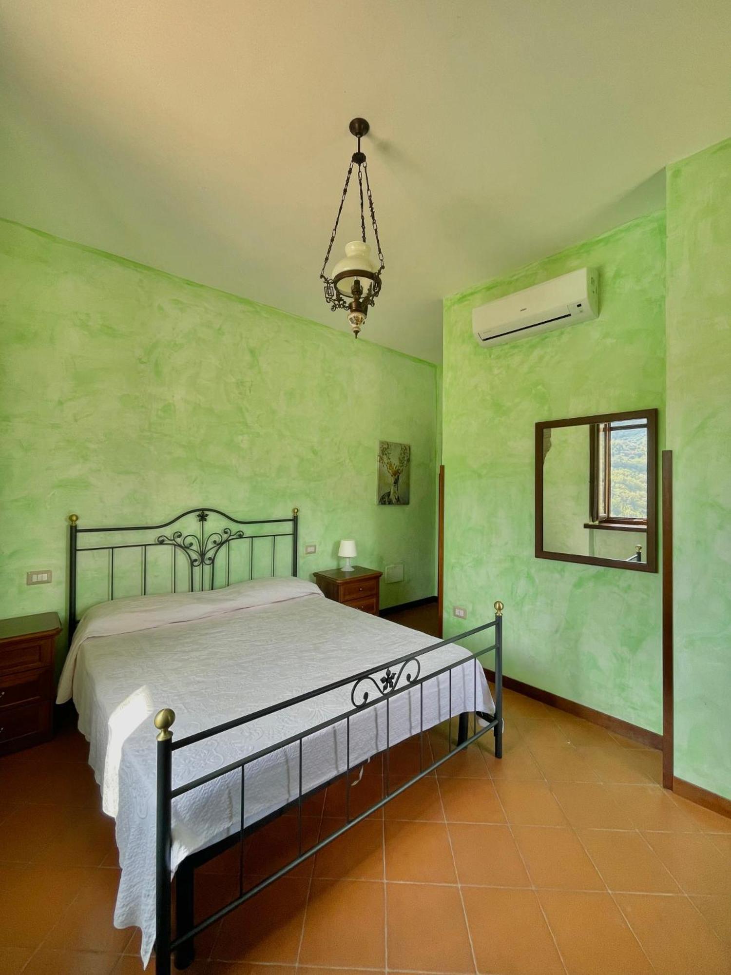 Agriturismo Piano Di Andrea Ostigliano Экстерьер фото
