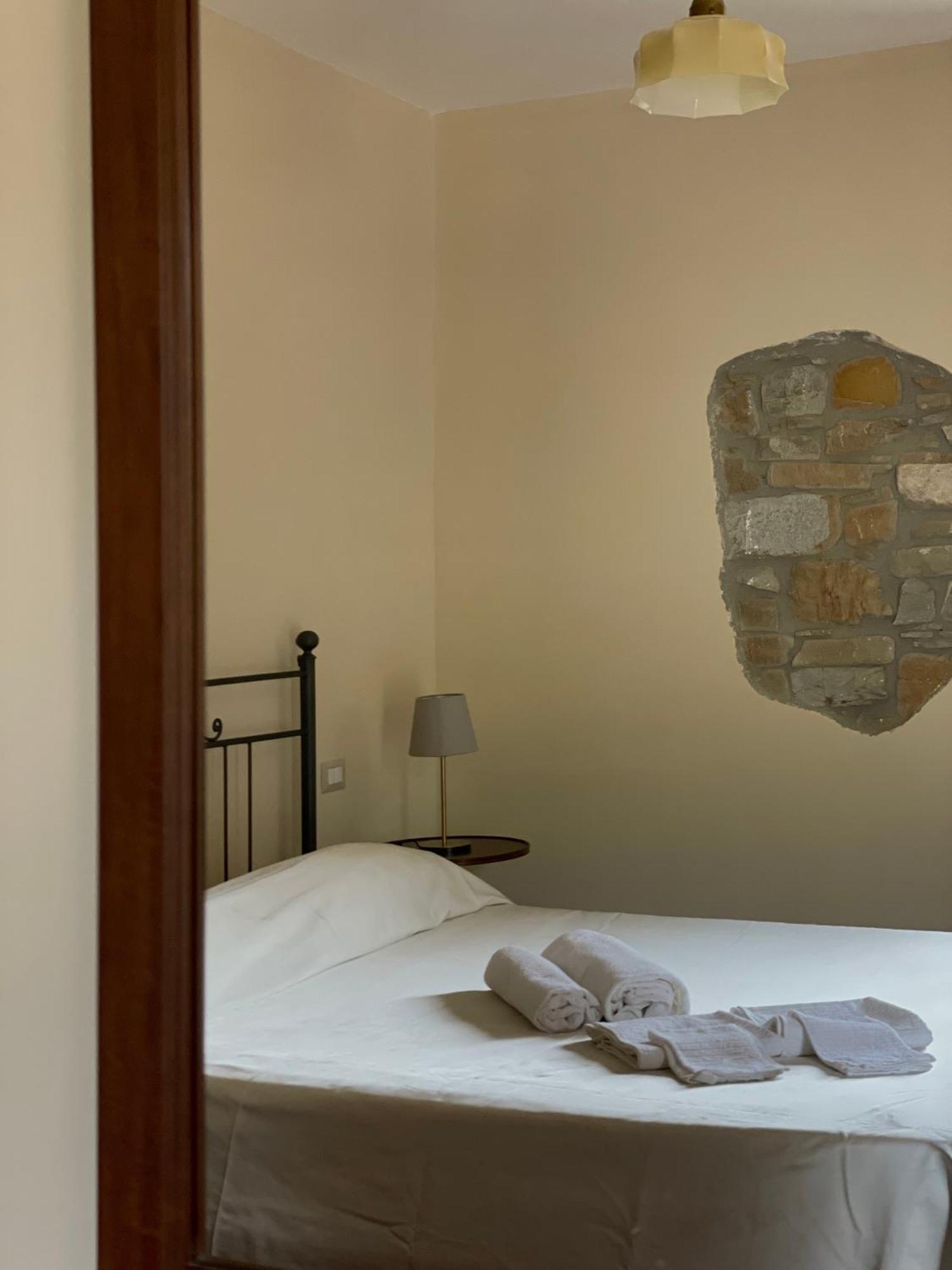 Agriturismo Piano Di Andrea Ostigliano Экстерьер фото