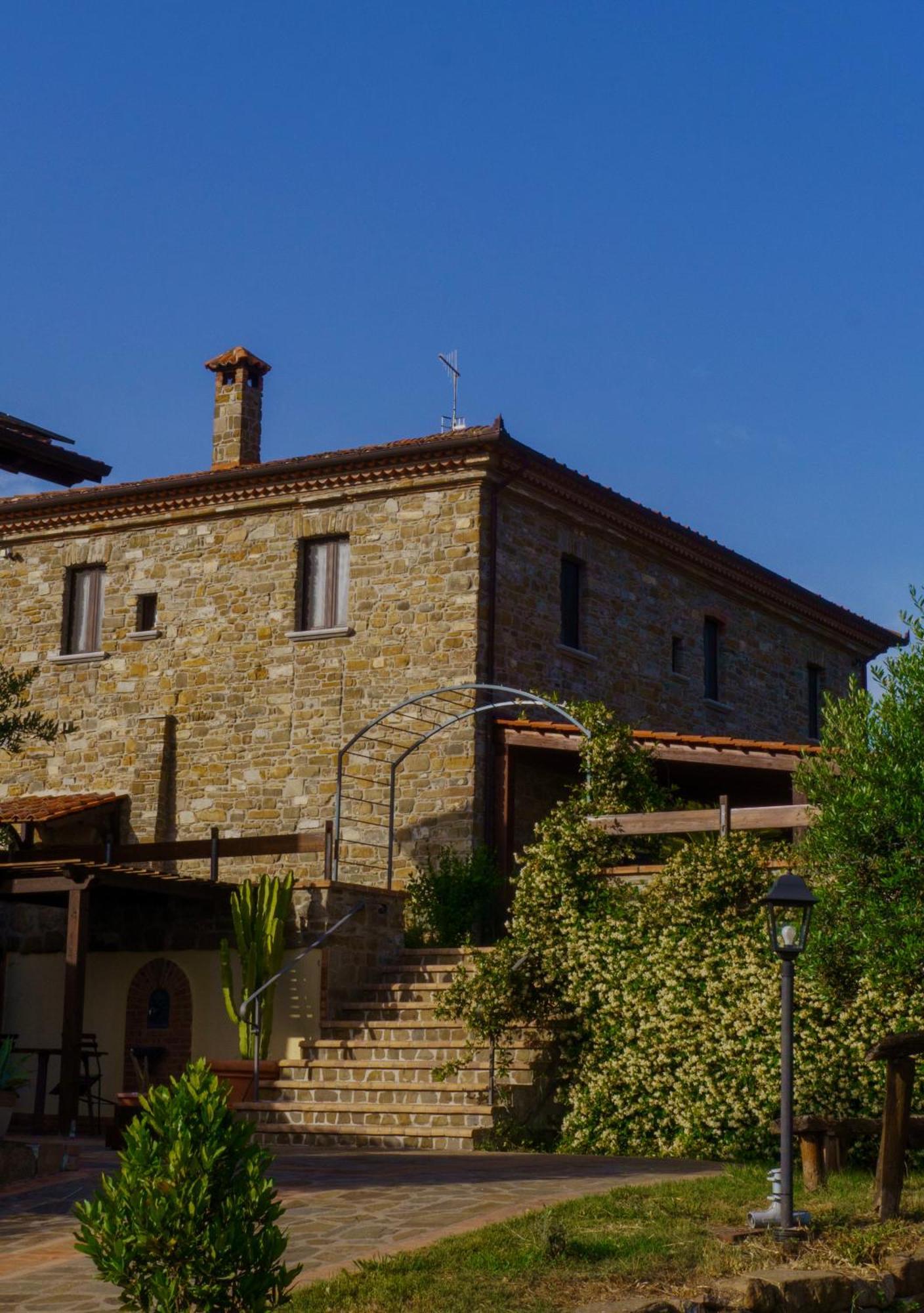 Agriturismo Piano Di Andrea Ostigliano Экстерьер фото