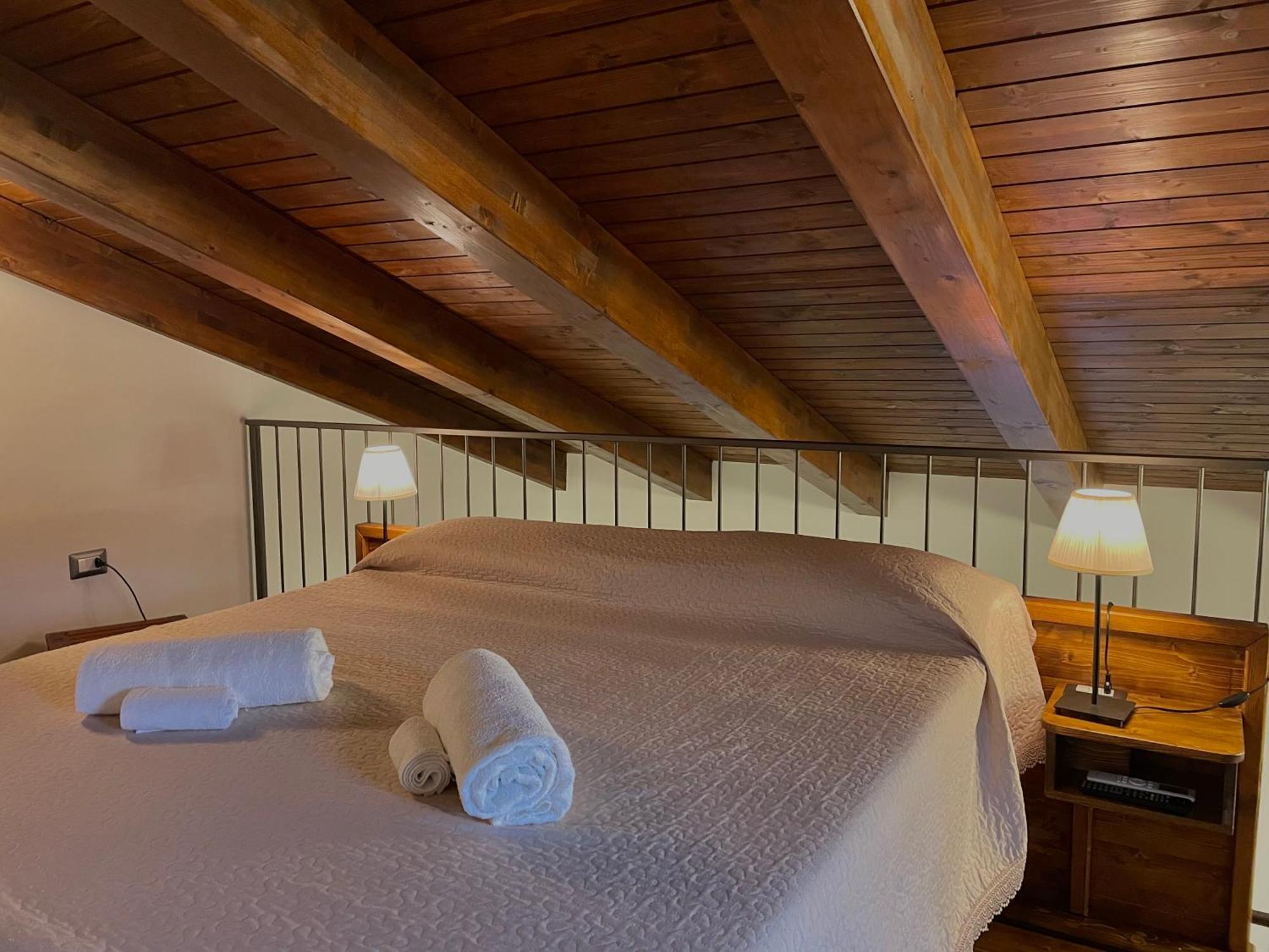Agriturismo Piano Di Andrea Ostigliano Экстерьер фото